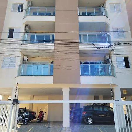 Ubatuba - Apartamento No Centro Da Cidade Proximo A Restaurantes E As Grande, Centro, Itagua, Etc. Exterior photo